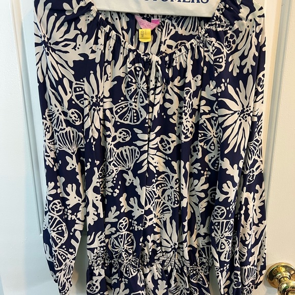 Lilly Pulitzer silk top - Picture 1 of 5
